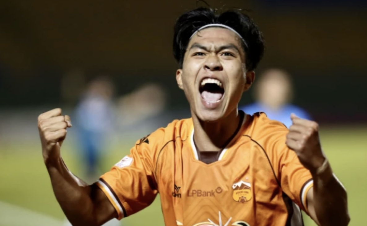 Kim Sang-sik calls up new players ahead of crucial clash with Malaysia